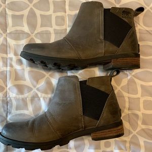 Sorel emilie chelsea bootie
